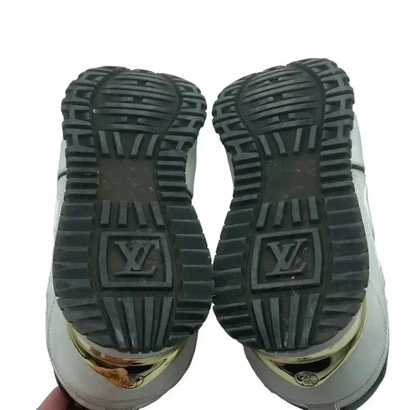 Louis Vuitton Calfskin Monogram Run Away Sneakers size 38 - Picture 7 of 15